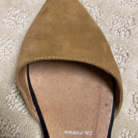 Suede black and beige flats . Size 6 . Ankle strap. - Picture 5 of 6